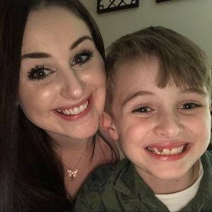 Meet your Posher, Nina